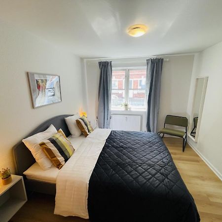 Aday - Central Terrace Apartment In イェリング エクステリア 写真