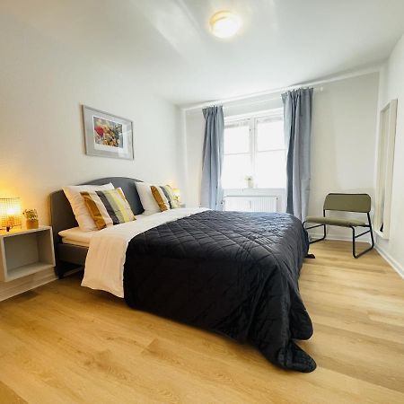 Aday - Central Terrace Apartment In イェリング エクステリア 写真