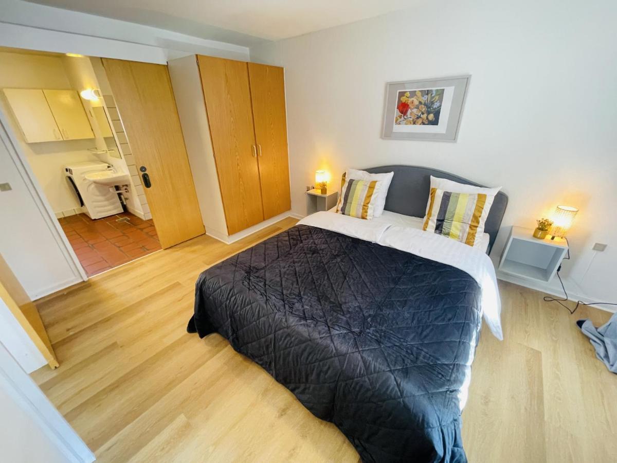 Aday - Central Terrace Apartment In イェリング エクステリア 写真